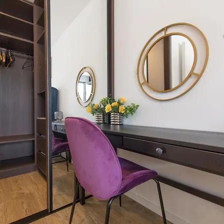 Luxury Monika With Shared Pool Apartment Makarska