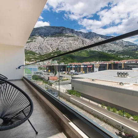 Luxury Monika With Shared Pool Appartement *