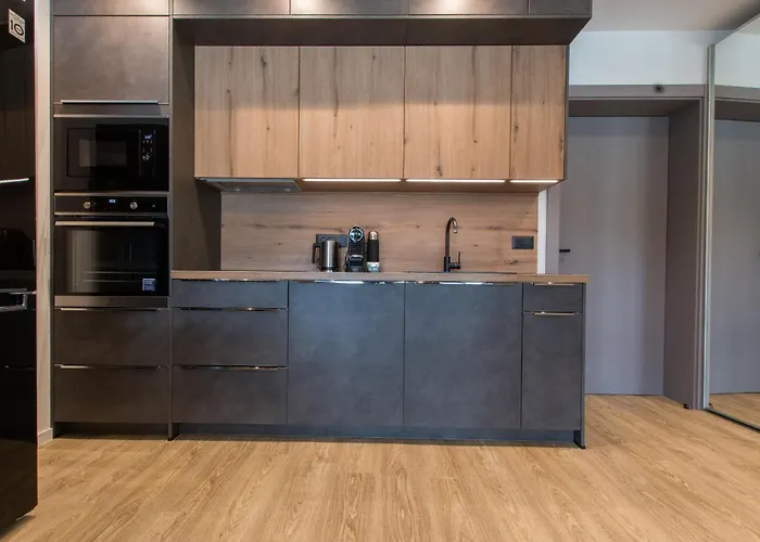 Luxury Monika With Shared Pool